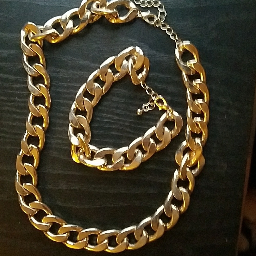 Necklace with matching bracelet